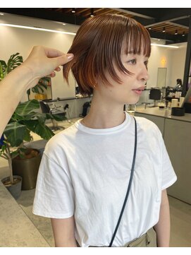 シアター(CIARTOR) ピンクカラーのショートスタイル