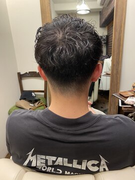 レーヴス(REVES) 刈り上げスタイル