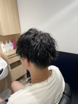 リバティシェアバーバー 銀座(LIBERTY SHARE BARBER) マッシュパーマ/ツイストスパイラル