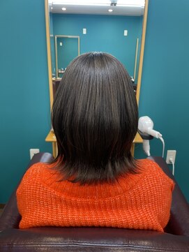 オチョ(8ocho) 外ハネくびれボブ☆