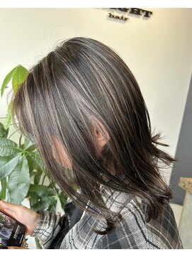 ブライトヘアー(BRIGHT hair) #桜井美容室 #BRIGHThair [コントラストハイライト]