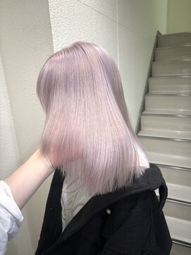 シック(chic.) ホワイトピンクカラー♪ハイトーンカラー♪福岡天神ハイトーン♪