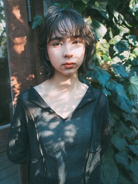 リュープリエ 笹塚(Lieu plie) 切りっぱなしくしゃっとボブ×くるくるとパーマ風