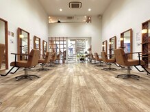 ピークスヘア(peaks hair)の雰囲気（お子様やベビーカーのお客様も気を使わず一緒にご来店頂けます♪）