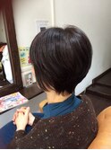 ショートボブ