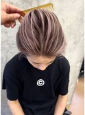 パールピンクのメンズシャドールーツ