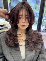 ヌエン 渋谷(NU/EN)&nbsp;秋冬オススメのバーガンディカラー×バタフライレイヤーカット