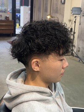 メイン(MENIN) 【Insta@hi_de0205】スペインカールスタイル[相模大野]