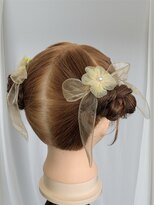 アヴソリューク(Absoluk)&nbsp;お子様ヘアセット　キッズ　ジュニア　ツイン団子