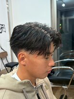 理髪 縁&nbsp;前下がり×センターパート