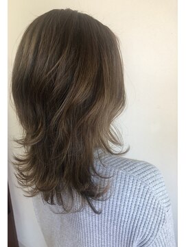 クルーブラン(CouLeur blanc) 透明感抜群のミントアッシュカラー