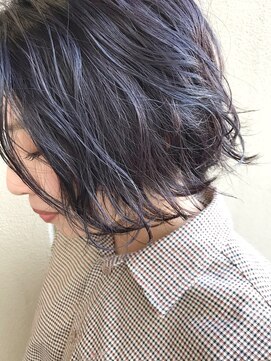 ヘアーブレイス(hair brace) ブリーチ×コバルトブルー