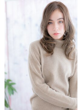 ミック 日暮里店(miq) 外国人風シルキーベージュかきあげ前髪くびれミディa1