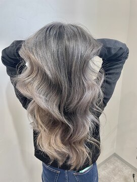 ランガリ ヘアアンドスパ(Rangali Hair&Spa) 【別府 ランガリ】バレイヤージュ