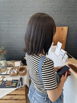 ニド(2do) オリーブベージュ