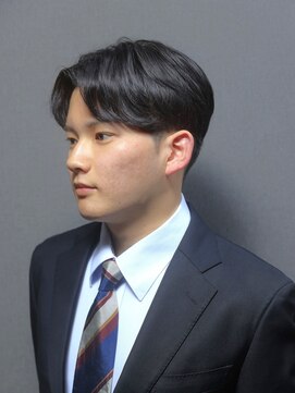 ビーダンディー(Bee dandy) ビジネスツーブロックショート センターパート アップバング