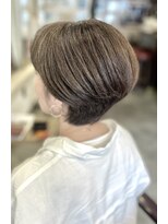 サーティエイト(38) くせ毛まとまり 大人くびれさわやかマッシュショート