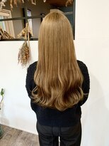 ブルーメ(Blume...) ブリーチベージュで作る!おしゃれ女子の新定番カラー