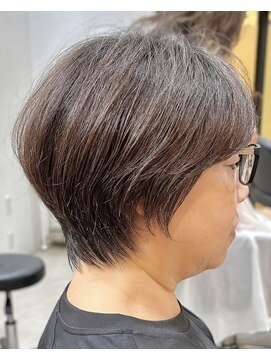 ヨファ ヘアー(YOFA hair) 似合わせカット 大人くびれショート