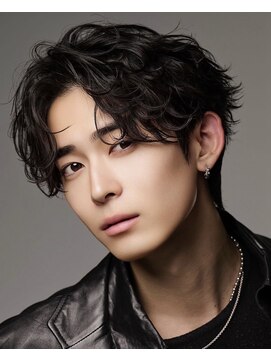 アストラ(ASTRA) MEN’S HAIR/波巻きツイストスパイラル/リバースセンターパート