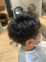 ビアンコカーロ 用賀店(Bianco caro) ツーブロック/刈り上げショート/ラフパーマ