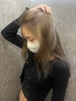 ニルバ(niLva) ブリーチなしダブルカラー透明感ピンクベージュ