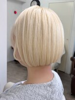 ルネラトーキョー(RUNERA TOKYO) ハイトーンショート ボブ ミニボブ