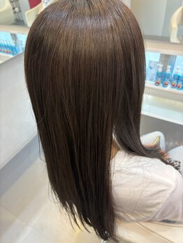 ロサ ロセットの写真/髪と頭皮の状態とお悩みに合わせたトリートメントをご提案！髪の芯から潤いを与え、艶感のある仕上がりに＊