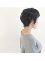 デフィー(DEFY) ふんわりショートスタイル