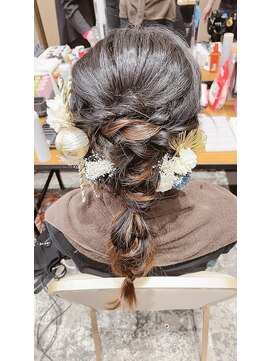 ケイ美容室 編み下ろし　ヘアセット