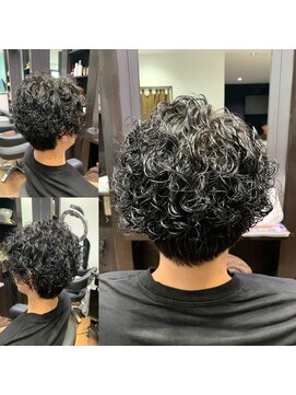 バンズヘアーファミリー(Ban.s Hair Family) スパイラルパーマ