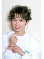 クシュ 所沢東口店(kusyu...)&nbsp;短め前髪×パンク×グランマッシュ×バイカラー×ビタミンカラー