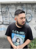 メンズカットスキンフェードアップバング