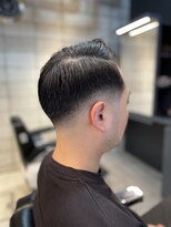 フランクスバーバー アンド ビアークラブ(FRANK'S BARBER and BEER CLUB)&nbsp;ロースキンフェードサイドパートF