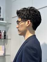 ロンドアンメゾン 原宿(Lond un Maison.)&nbsp;【吉田智哉】メンズパーマ、メンズセンターパート