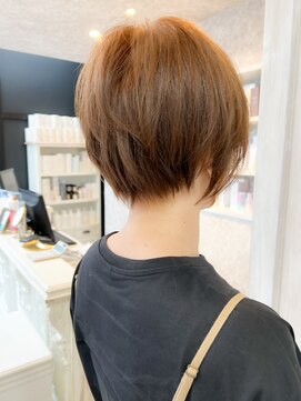 キャアリー(Caary) 福山Caary20代30代40代50代ショートボブ人気小顔補正立体カット