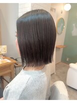 アンリー(Anree)&nbsp;【Anree】暗めグレージュ×切りっぱなしボブ