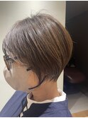 大人可愛い丸みショート