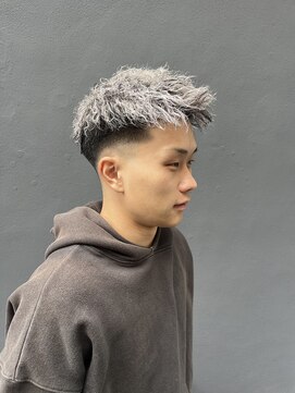 メンズグルーミングナンバーナイン(MEN'S GROOMING NUMBER NINE) ホワイトパーマ/メンズパーマ/ツイストスパイラル