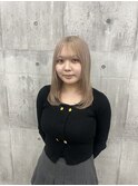 ミルクティーベージュ
