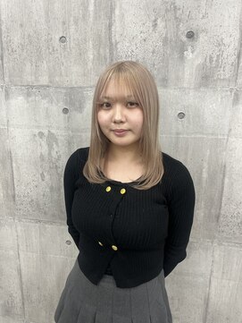 モニカ 栄店(MONIQA) ミルクティーベージュ