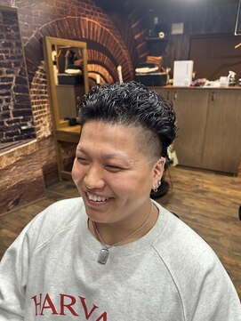 ノームコア(NORM CORE) 松岡蘭丸が作るデザインパーマ