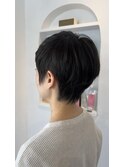 品格ありショートヘアー