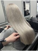 福井　大和田　ハイトーン　ホワイトシルバーカラー　ブリーチ