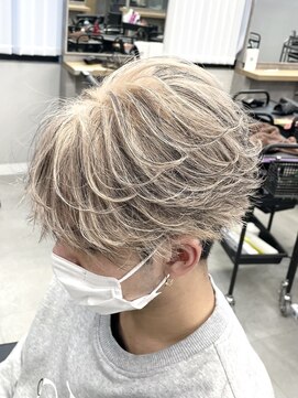 アイトーキョー 渋谷(AI TOKYO) フェザーショート/ローライト/デザインカラー/ホワイトベージュ