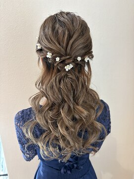 アヴァンス ジェイアール和歌山店(AVANCE.) 結婚式ヘアアレンジ