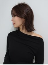 ファムエリア(FEMME AREA)&nbsp;ミディアムボブ　顔まわりレイヤー