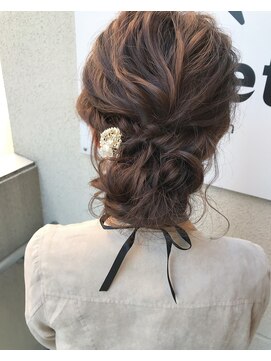 シルベット(Silvet) シニヨンアレンジ