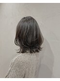 モノトーングレージュ