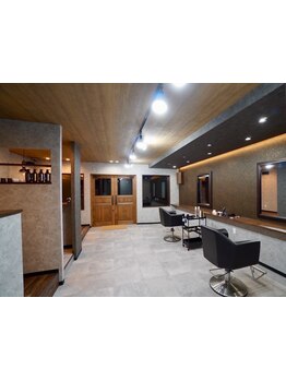 メンズの"最高にカッコイイ"を創る、スタイリスト一人のプライベートサロン♪